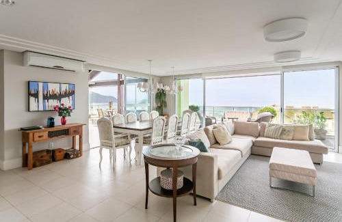 Santinho Apartamento | Cobertura Frente MAR | WI-FI 600mb #CSA03