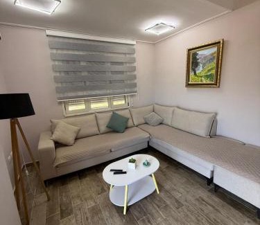 Orikum Apartamento | Coco Apartments