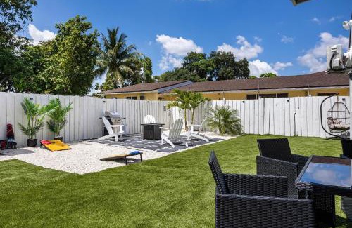 Little Havana Casa | Coco Loco - Little Havana