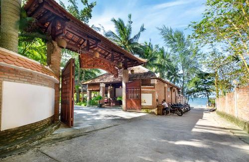 Ong Lang Complejo | Coco Palm Beach Resort