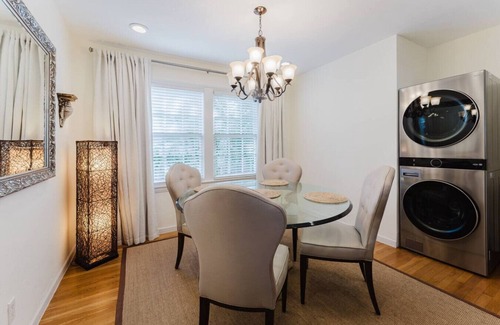 Flamingo Parks Casa | Coco Plum a Charming Retreat w/ Heated Pool