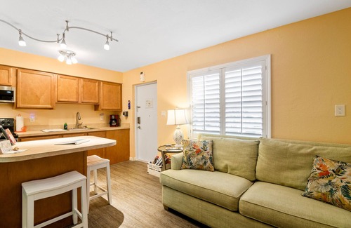 Cocoa Beach Apartamento | Coco Sands Beachside Cottages