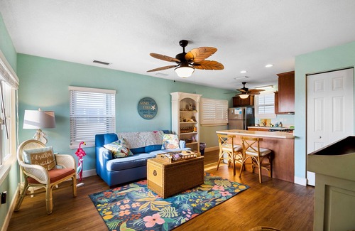 Cocoa Beach Apartamento | Coco Sands Beachside Cottages