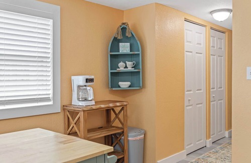 Port Canaveral Apartamento | Cocoa Beach Hideaway – 1BR, Walk to the Sand