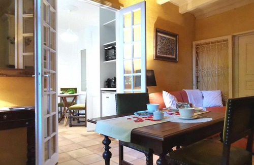 Le Puy-en-Velay Apartamento | Cocon au cœur du Puy-en-Velay avec cour privée et WIFI - FR-1-582-325