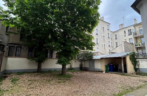 Asnieres-sur-Seine Apartamento | Cosy apartment 5 min st lazare Paris