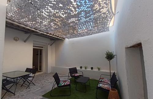 Salses-le-Chateau Apartamento | Cocon lumineux avec cour privée
