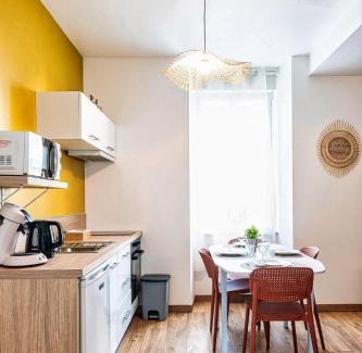 Mayenne Apartamento | Cocon Marguerite - Appartement cosy - Idéal pro et cyclistes