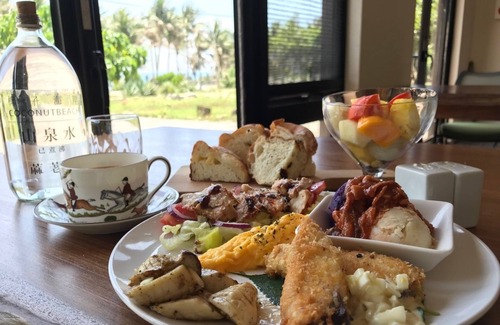 Beinan Cama Y Desayuno | Coconut Beach Homestay