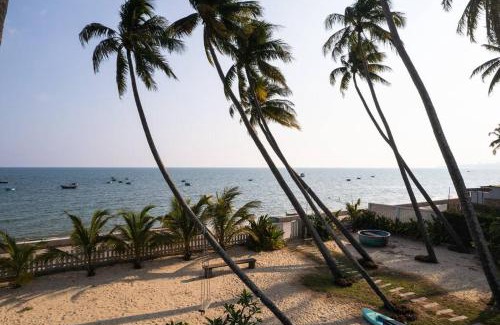 East Ham Tien Beach Villa | Coconut Beachfront Villa - Mui Ne