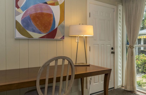 Clearwater Beach Cabaña | Coconut Cottage @ Clearwater Beach!