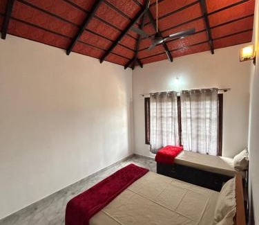 Mudigere Casa | coffee Brew home stay- near to falls, ettina bhuja treaking, devaramane, bettadhabiraveshvara temple