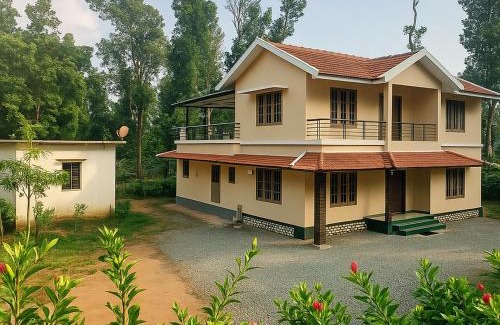 Kaimane Casa | Coffee View Holiday Homes