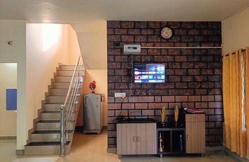 Kaimane Casa | Coffee View Holiday Homes