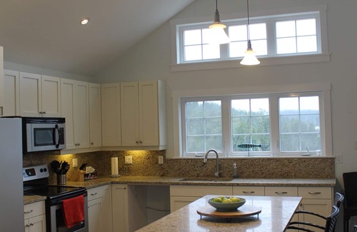 Upper Blandford Cabaña | Coffee With A View Of Deep Cove
