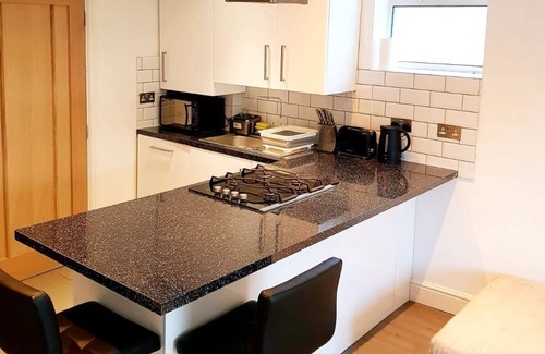 Ponders End Cama Y Desayuno | Cogie Abode