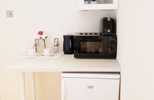 Ponders End Cama Y Desayuno | Cogie Abode