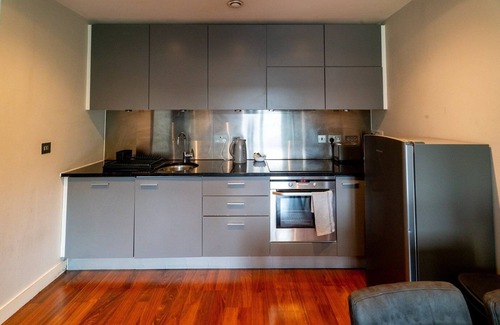 Splott Apartamento | Cohost Partners | Charming 1BR Near Cardiff Centre
