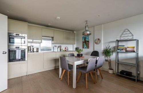 Bristol Apartamento | Cohost Partners Stylish 2BR in Central Bristol