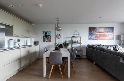 Bristol Apartamento | Cohost Partners Stylish 2BR in Central Bristol
