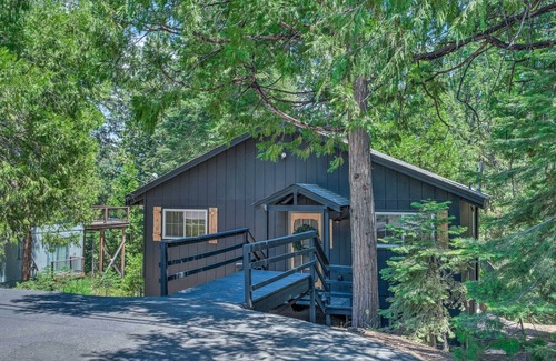 Cold Springs Cabaña | Cold Springs Escape: A/c, Hot Tub, Generator, Wifi
