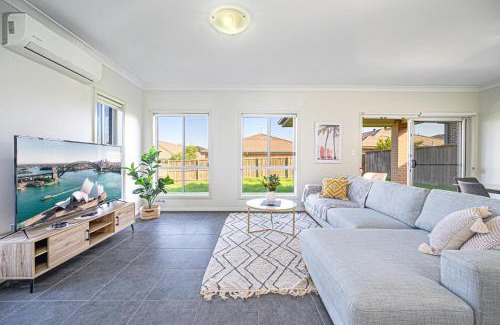Colebee Casa | Colebee Modern 5BR House Spacious & Close to Park