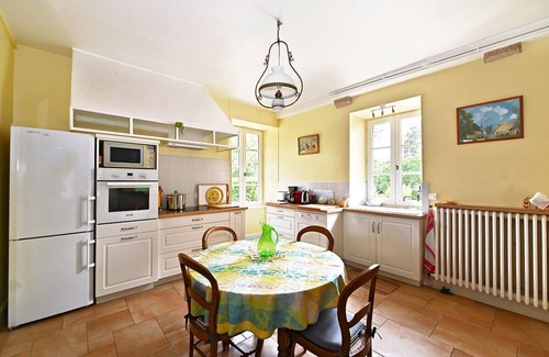 Commarin Casa | Colette's house (sleeps 8)