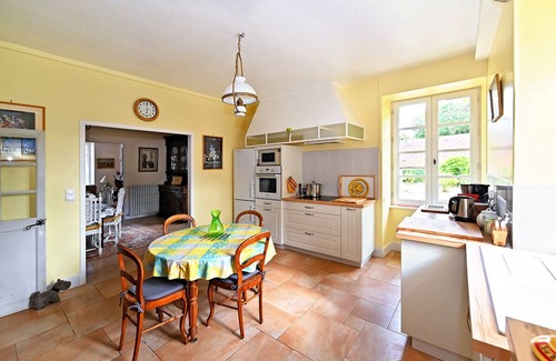 Commarin Casa | Colette's house (sleeps 8)