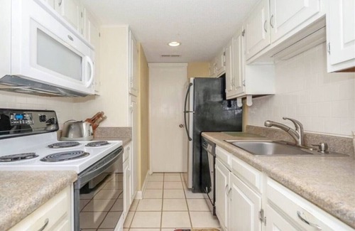 Shipyard Plantation Apartamento | Steps to Beach & Pool | Family & Dog Friendly