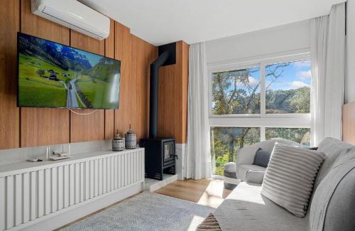 Floresta Apartamento | Colina da Serra 1 dorm by Achei Gramado