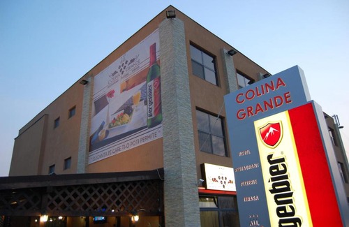 Valea Calugareasca Hotel | Colina Grande