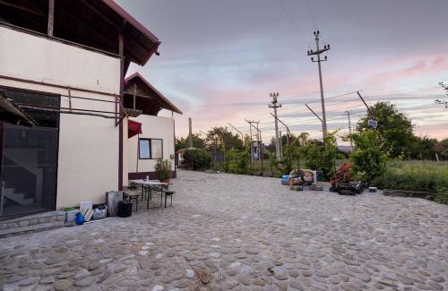Voinesti Casa | Colina Mărului