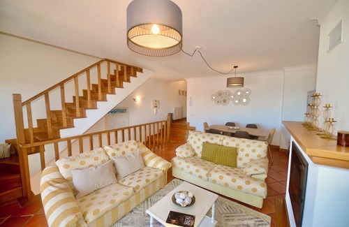 Sao Martinho do Porto Apartamento | Collasão - Stunning Duplex with Pool & Sea Views