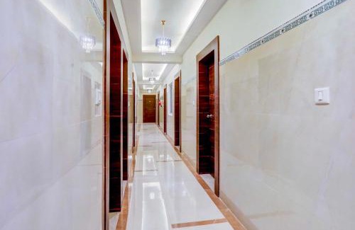 BTM Layout Hotel | Collection O Madiwala Lake Park BTM