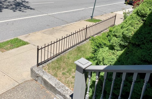 Wayland Casa | COLLEGE HILL ONE BED