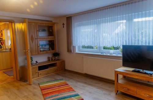 Collenberg Apartamento | Collenberger Ferienwohnung Schäfer