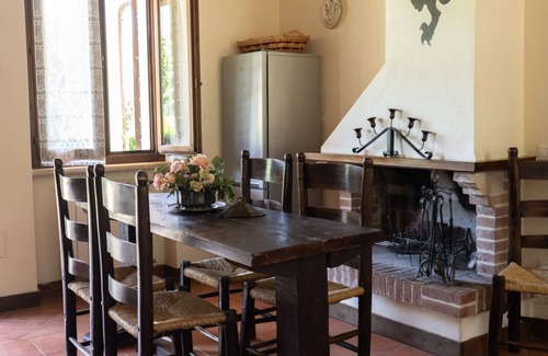Precetto Apartamento | COLLEOLIVO: Three-room apartment in farmhouse with swimming pool, Marmore Falls