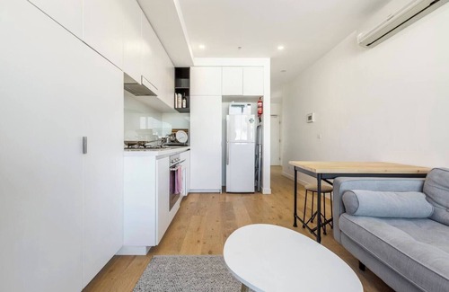 Collingwood North Apartamento | Collingwood Charm Centrally Located with Balcony