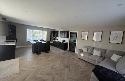 Collooney Casa | Collooney - House - Sleeps 6 - Parking