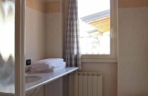 Cunettone Apartamento | Apartamento Colombaro Nuovo en Salo' - 4 personas, 1 dormitorios
