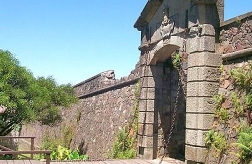 Colonia del Sacramento Apartamento | Colonia, Uruguay. Studio Apt in the Historic District