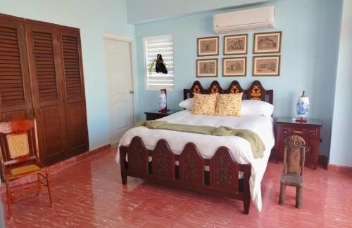 Zona Colonial Apartamento | Colonial City 3 br 3 bath apartment, huge Balcony and great view