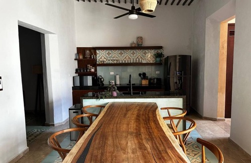 Centro Casa | Colonial Property with a Tropical Garden and Pool
