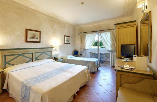 Porto Cervo Hotel | COLONNA RESORT, a Colonna Luxury Beach Hotel, Porto Cervo