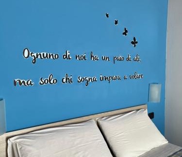 Cassano Magnago Cama Y Desayuno | Color House Malpensa B&B