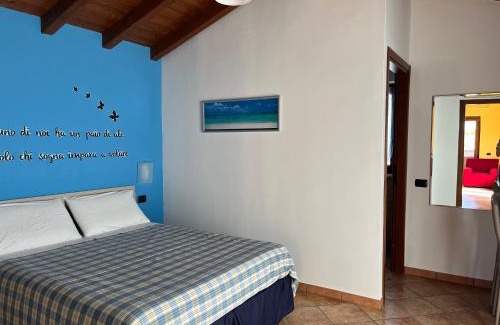 Cassano Magnago Cama Y Desayuno | Color House Malpensa B&B