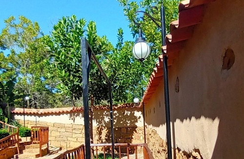 Barichara Chalet De Esquí | Color Marrón, Barichara. 1 Room