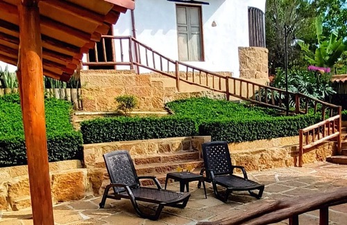 Barichara Chalet De Esquí | Color Marrón Casa de campo en Barichara