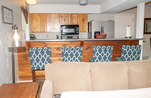Cascade Casa | Colorado's best getaway and adventure located at the base of Pikes Peak #1