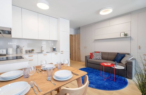 Holesovice Apartamento | Colorful Apartment Balcony Free Parking
